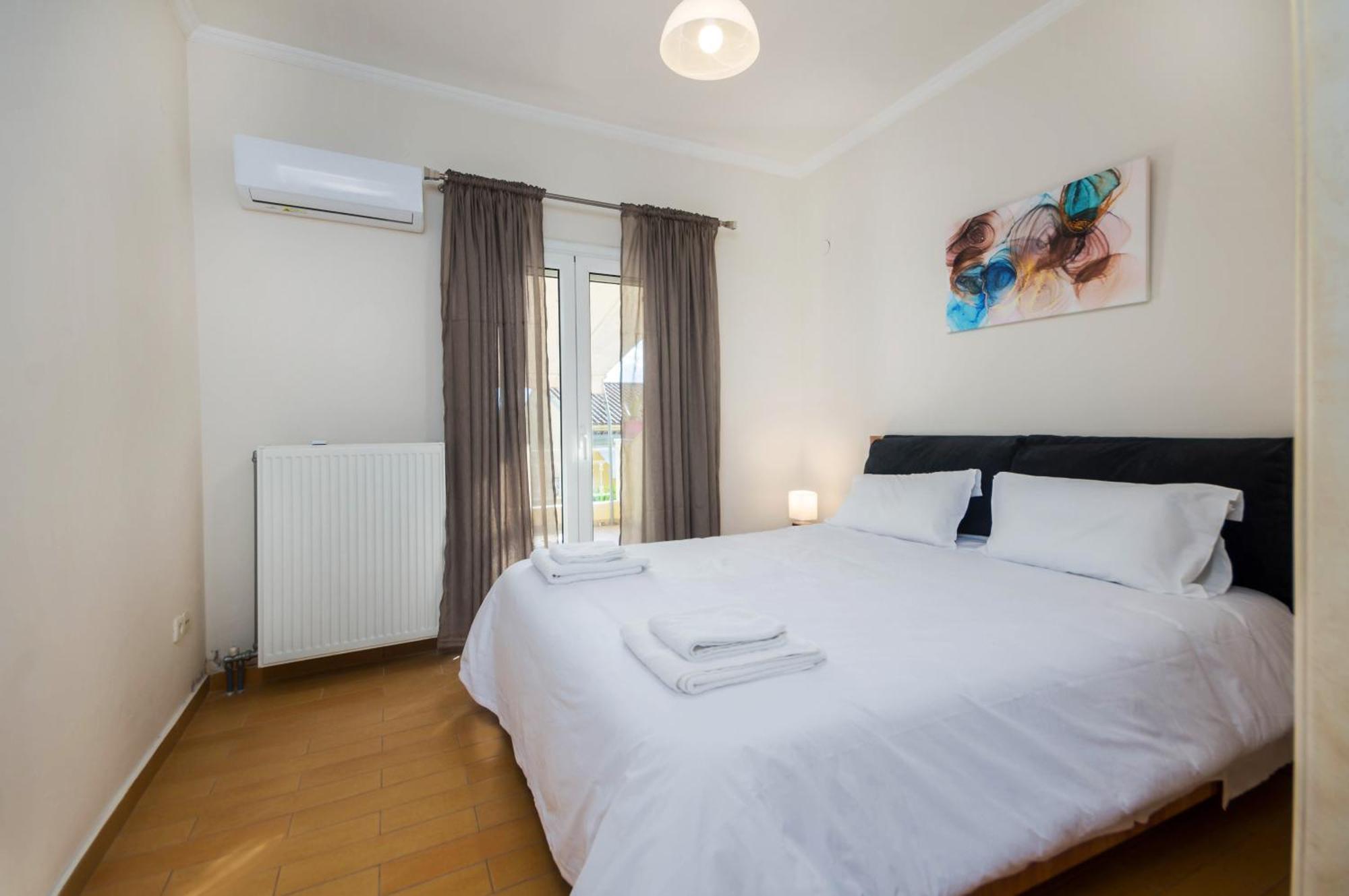 Alepou Διωροφη Μεζονετα-2Km Απο Το Κεντρο-Iliana House 아파트 외부 사진
